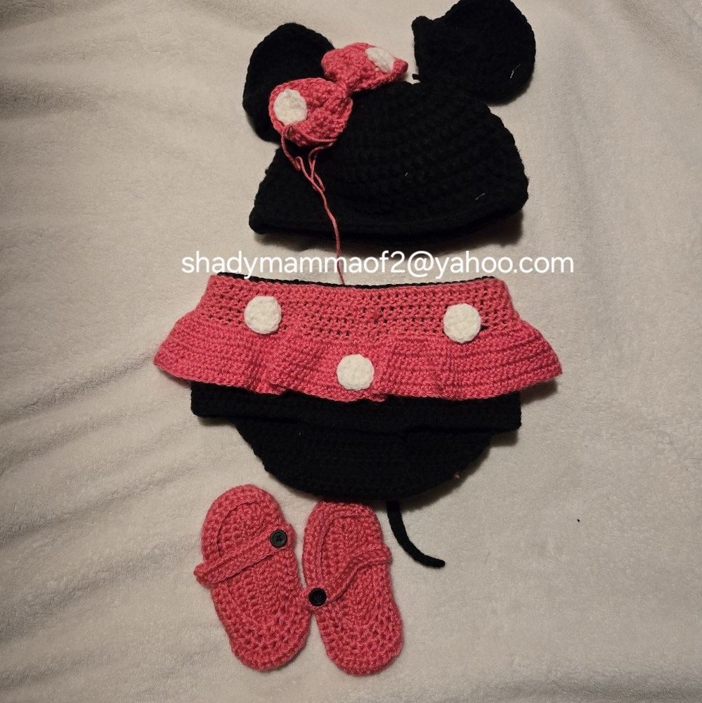 Pink and Black Kids Crochet Accessory Set
